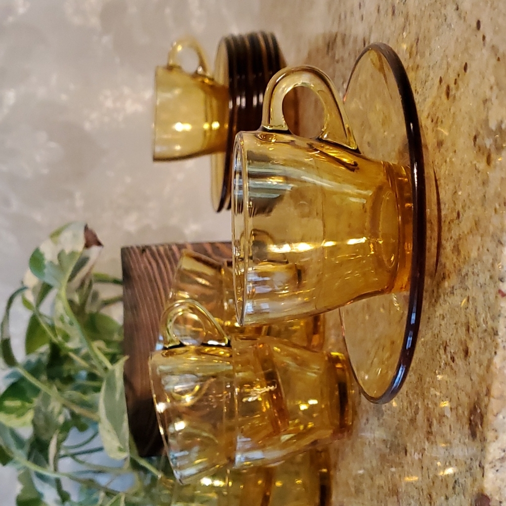 Vintage Vitrosax Italy amber glass mugs and saucers
